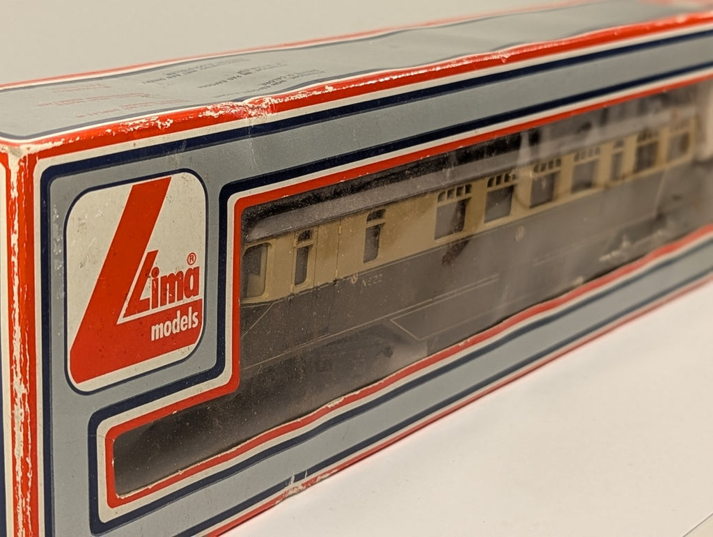 Lima OO Gauge GWR Diesel Railcar No. 22 Chocolate & Cream - Boxed