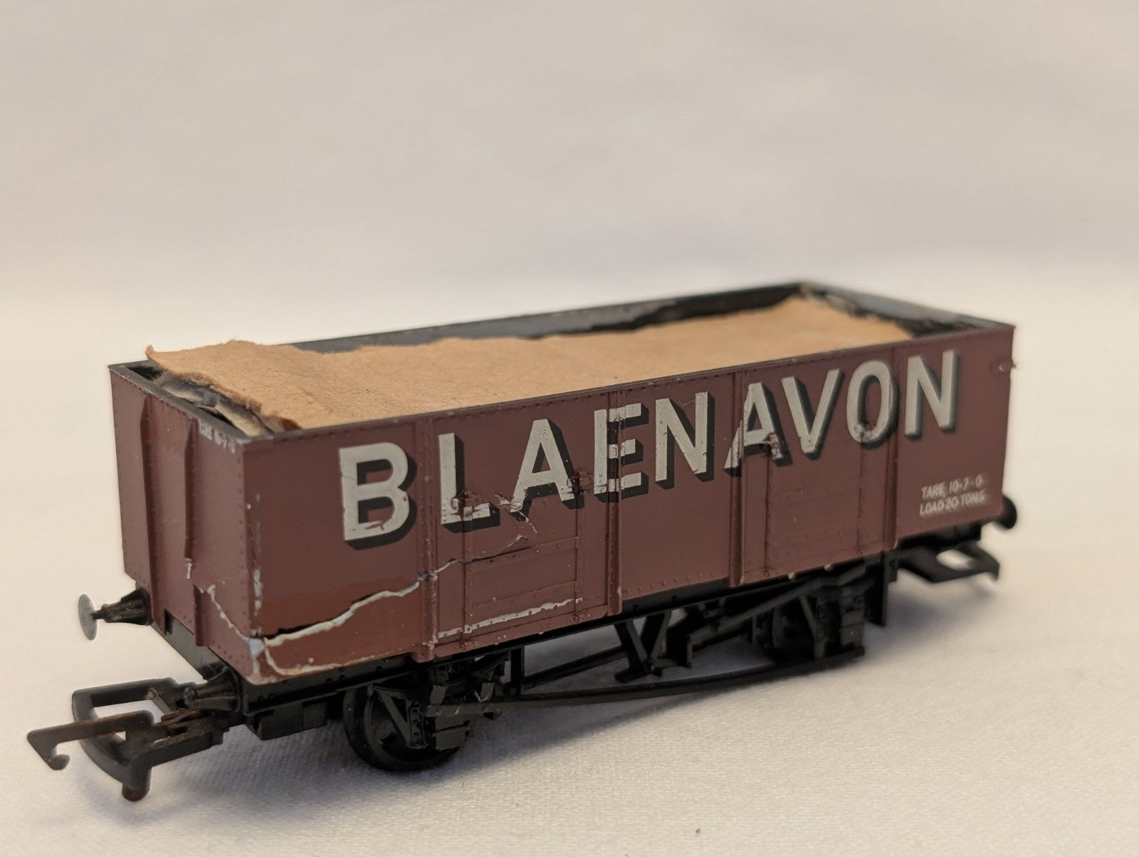 Mainline OO Gauge 20 Ton Mineral Wagon Goods Wagon Blaenavon