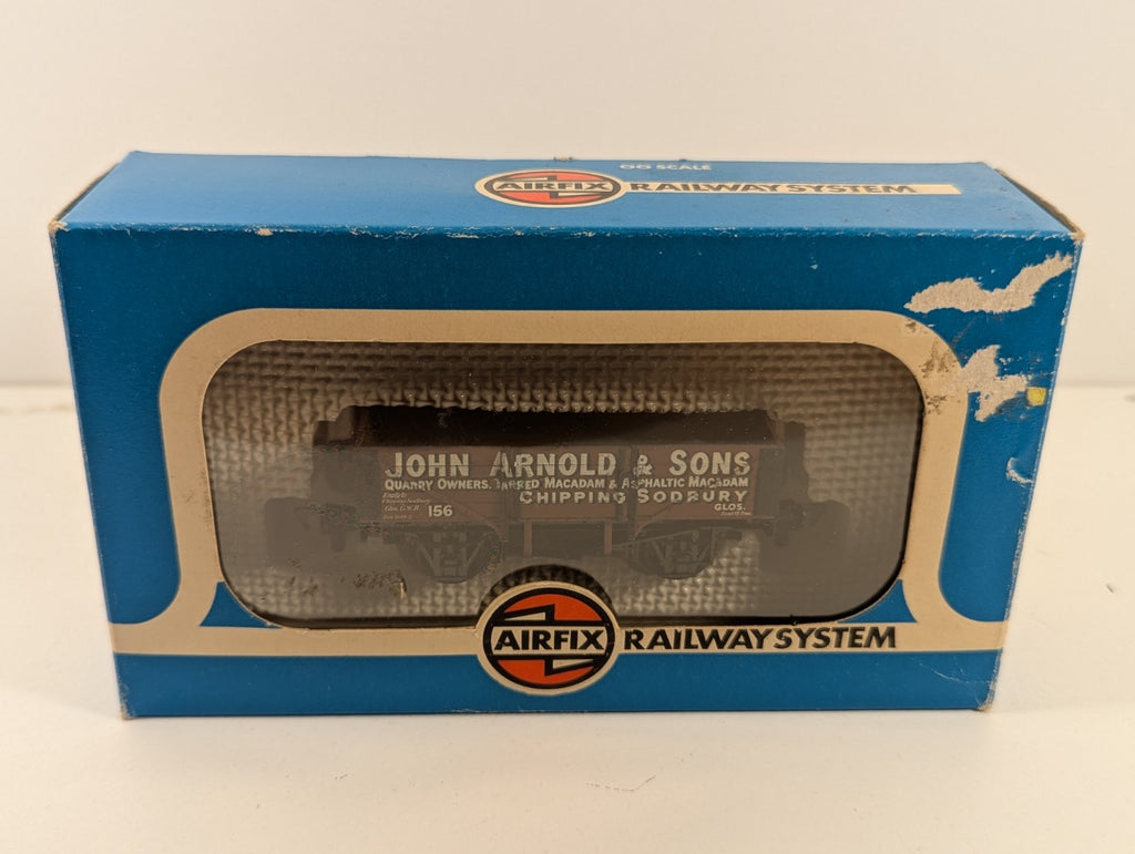 Airfix OO Gauge John Arnold & Sons 5 Plank Open Wagon