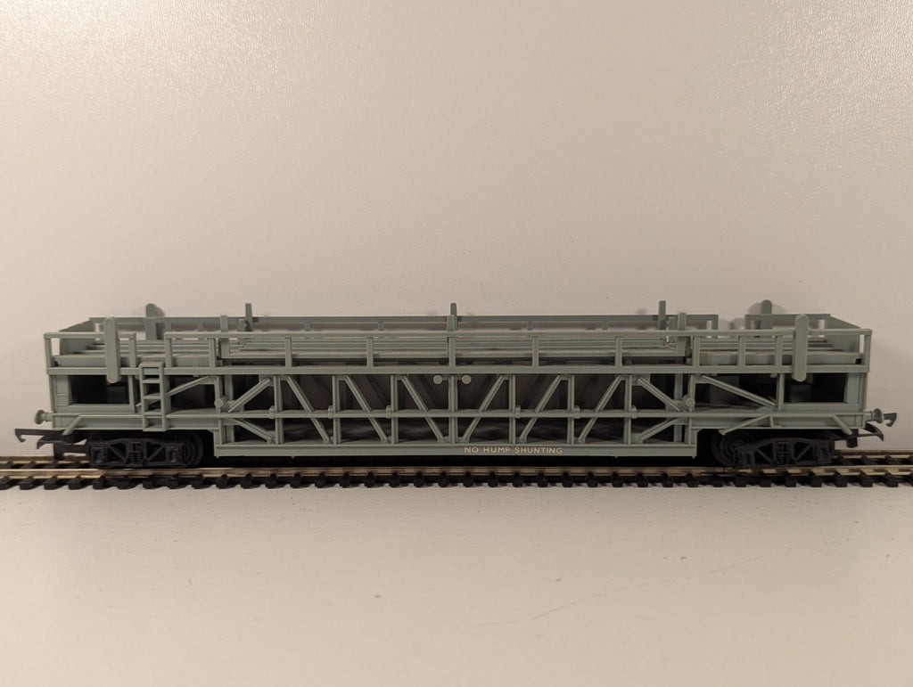 Tri-ang R342 OO Gauge Grey Tierwag Car Transporter
