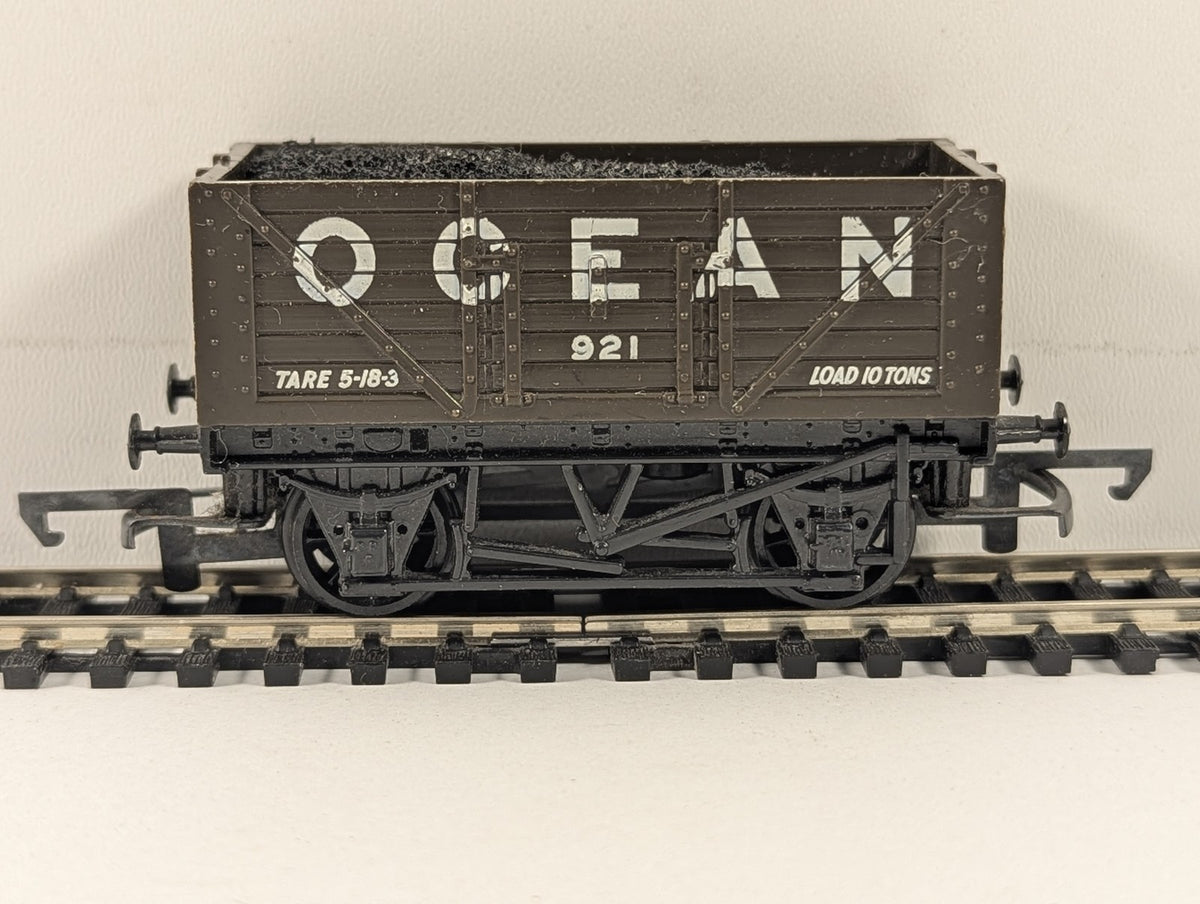 Hornby OO Gauge 7 Plank Open Wagon 'Ocean' Goods Wagon 921 Ocean Brown R.010