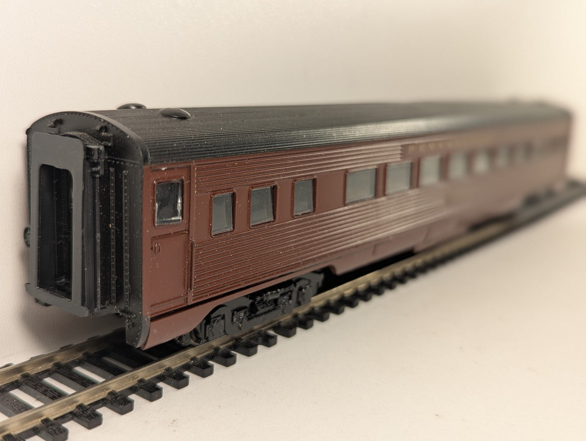 Athearn HO Gauge Streamlined Diner Passenger Coach 4905 Pennsylvania Railroad