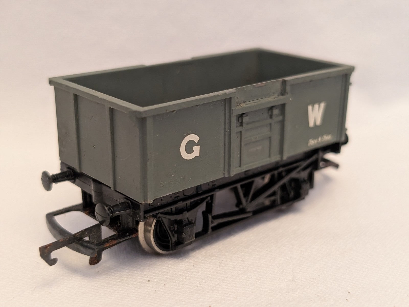 Hornby OO Gauge GWR 5 Plank Open Wagon Goods Wagon B75301 GWR Grey