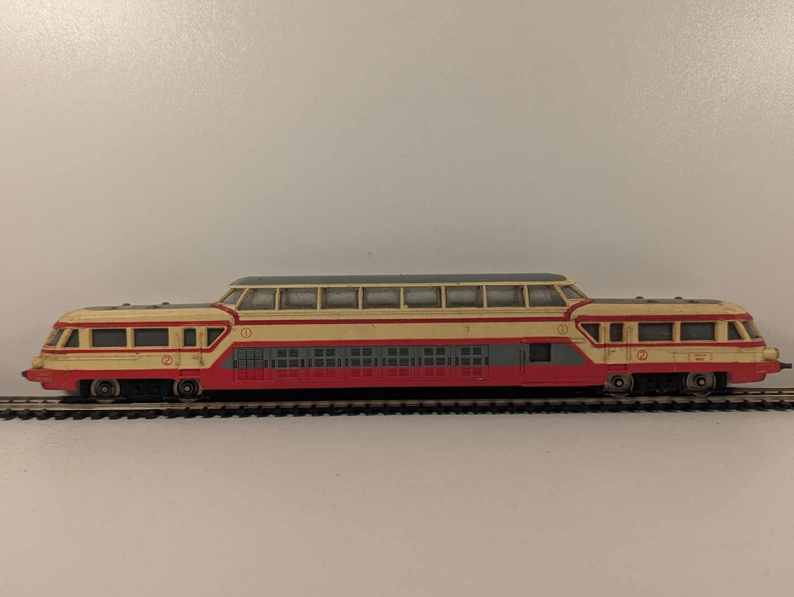 Jouef HO Gauge SNCF Class X 4200 Panoramique Diesel Railcar X4203
