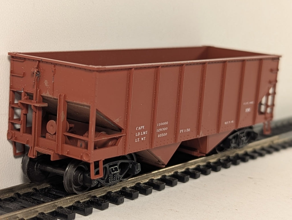 Accurail HO Gauge USRA 55-Ton Hopper Wagon Oxide Red (Data Only) 2599