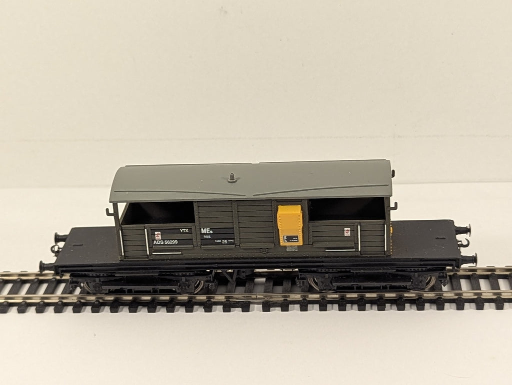 Bachmann OO Gauge 25 Ton Queen Mary Bogie Brake Van ADS 56299