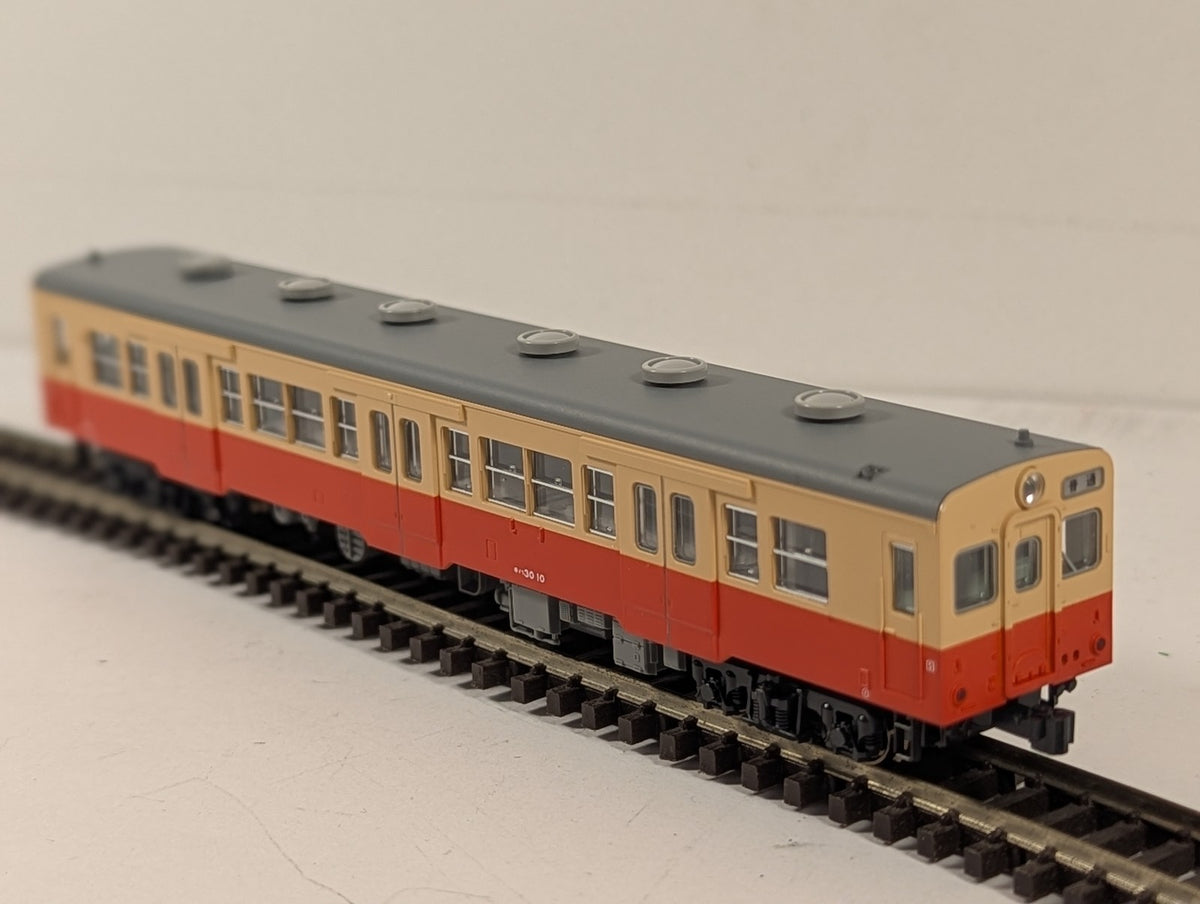 Kato N Gauge KiHa 30 Diesel Railcar KiHa 30 10 JNR Cream and Red 6073-1