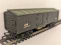 Tri-ang OO Gauge Track Cleaning Car Goods Wagon B770288 BR Grey & Green R344
