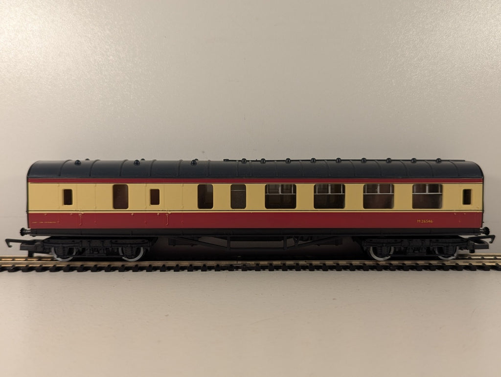 Hornby OO Gauge BR (Ex LMS) Brake 3rd Coach Passenger Coach M26546