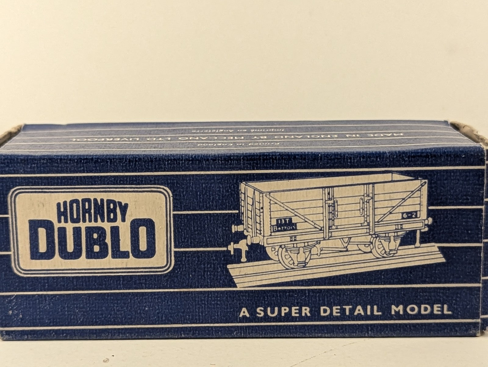 Hornby-Dublo 32074 OO Gauge 13-Ton Standard Wagon - Boxed