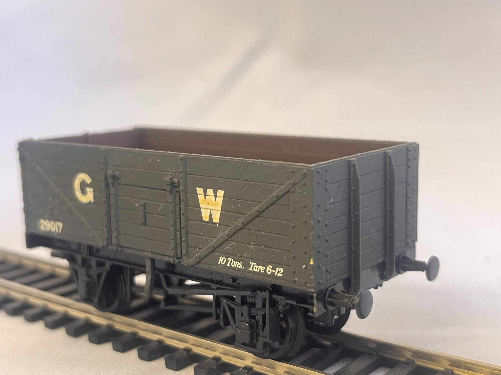 Airfix GMR OO Gauge 7 Plank Open Mineral Wagon GWR Grey