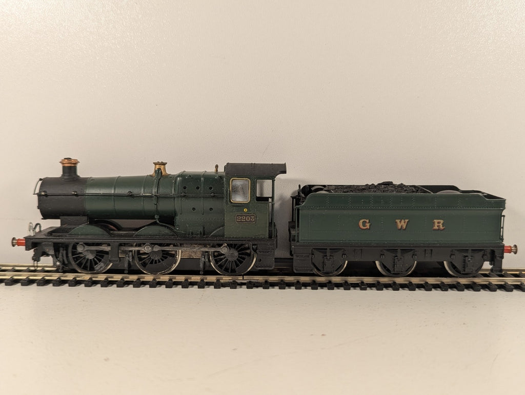 Mainline Railways 37-077 GWR 2251 Class Collett Goods 0-6-0 GWR Unlined Green