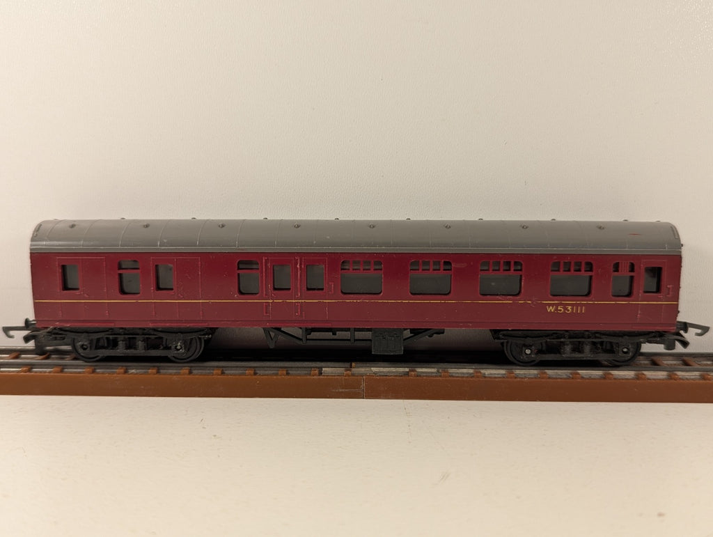 Tri-ang TT Gauge BR Mk1 Corridor Brake Coach