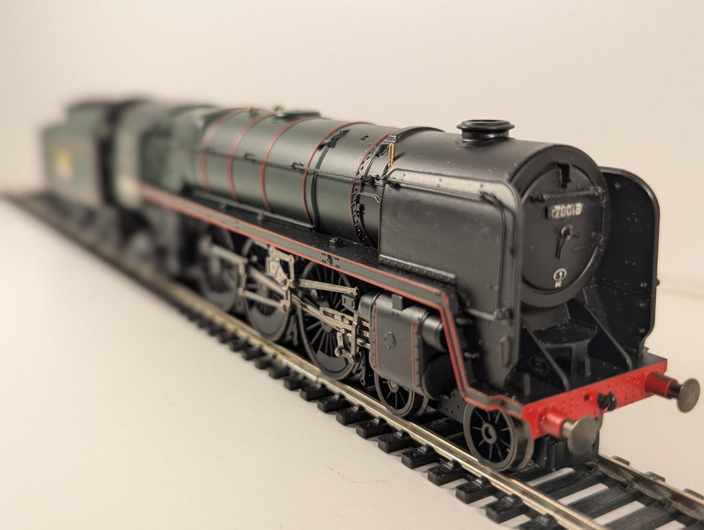 Hornby R2387 Britannia Class 7MT 4-6-2 No. 70018 “Flying Dutchman” – Renumbered