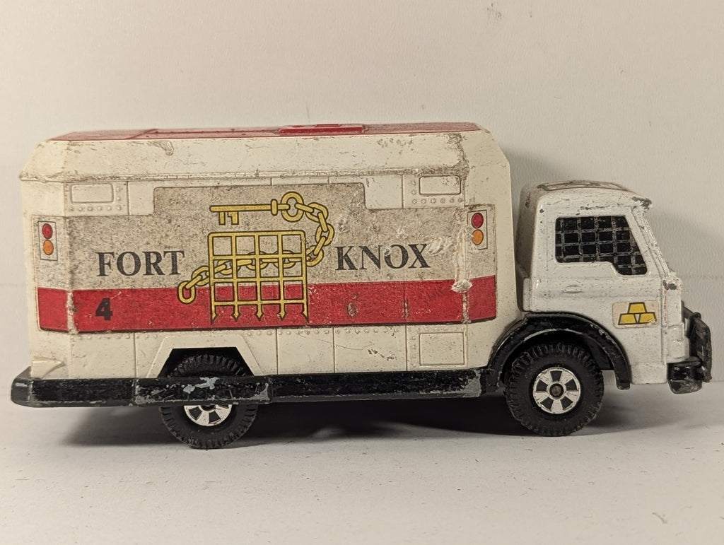 Matchbox Super Kings Security Truck - Fort Knox Die-cast Vehicle 4