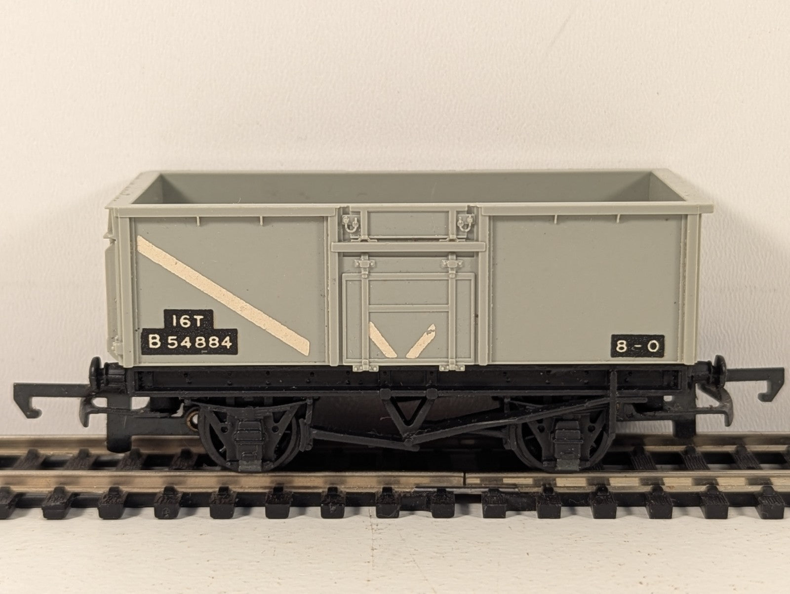 Tri-ang Wrenn W4655 16 Ton Mineral Wagon