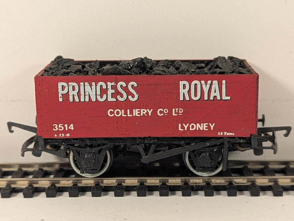 Bachmann OO Gauge 7 Plank Wagon Princess Royal Colliery Goods Wagon 3514