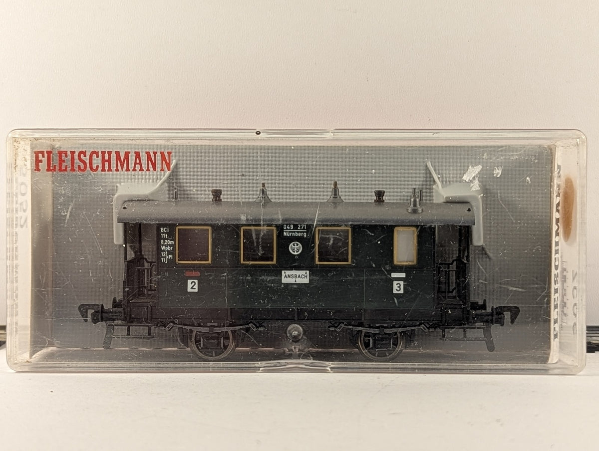Fleischmann HO Gauge DB BCi 2nd/3rd Class Passenger Coach 049 271 DB Green 5052