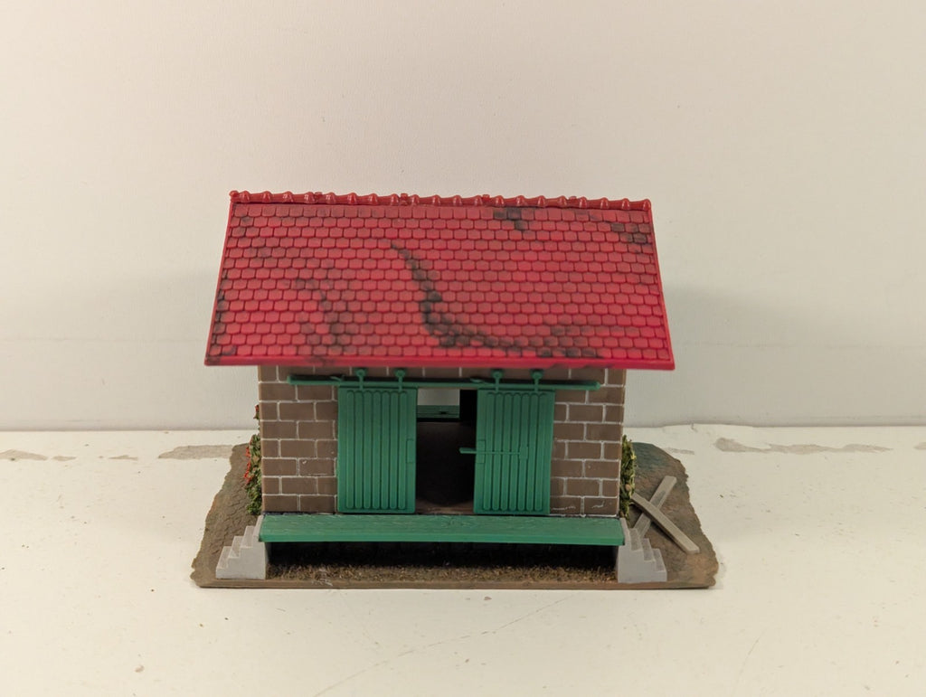 Trainstore HO Gauge Warehouse with Loading Ramps