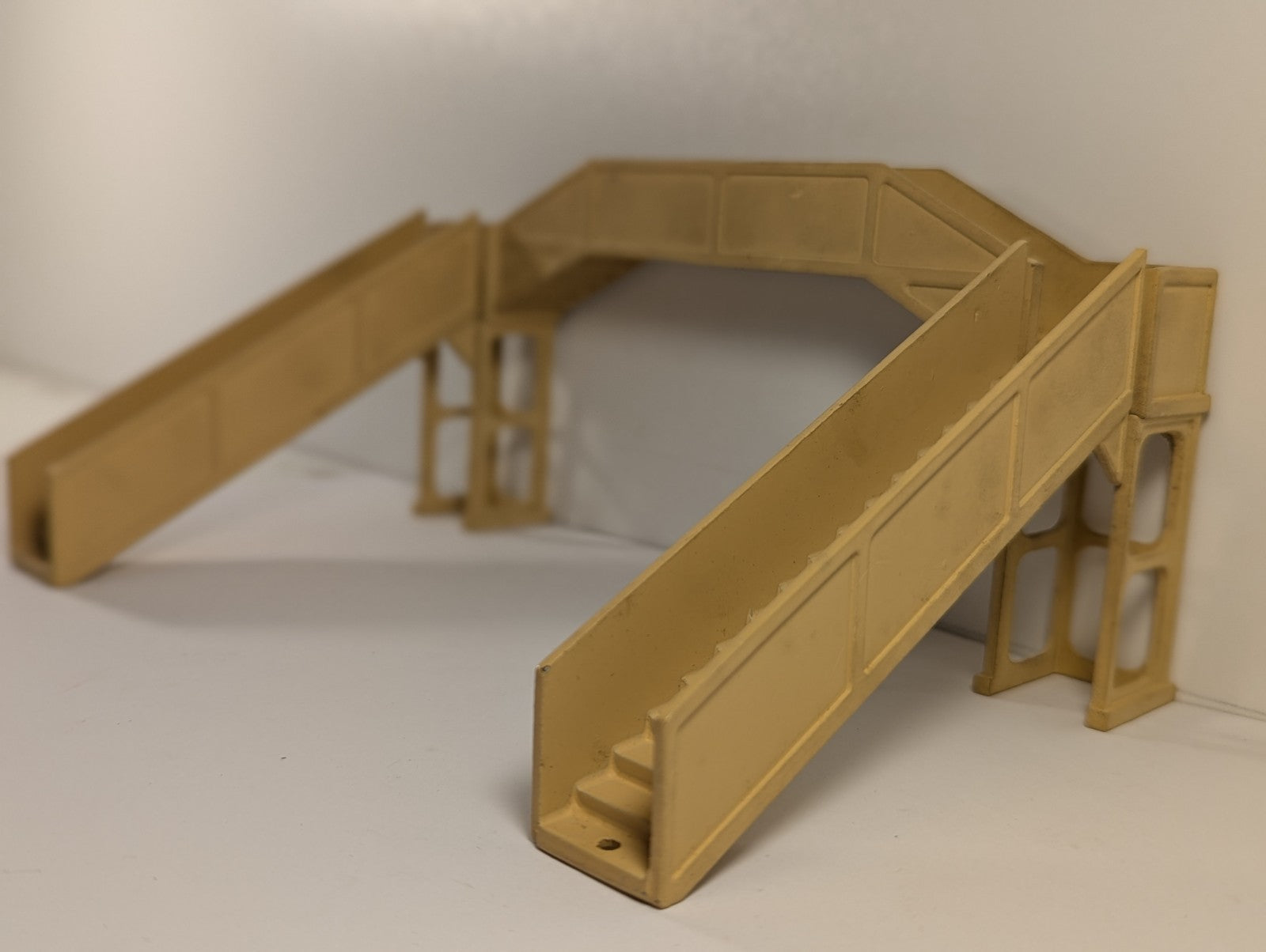 Hornby Dublo DA454 OO Gauge D1 Footbridge - Boxed