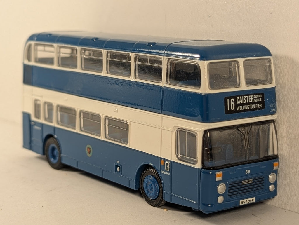 Exclusive First Editions 1:76 Bristol VR III - Great Yarmouth Model Bus 39