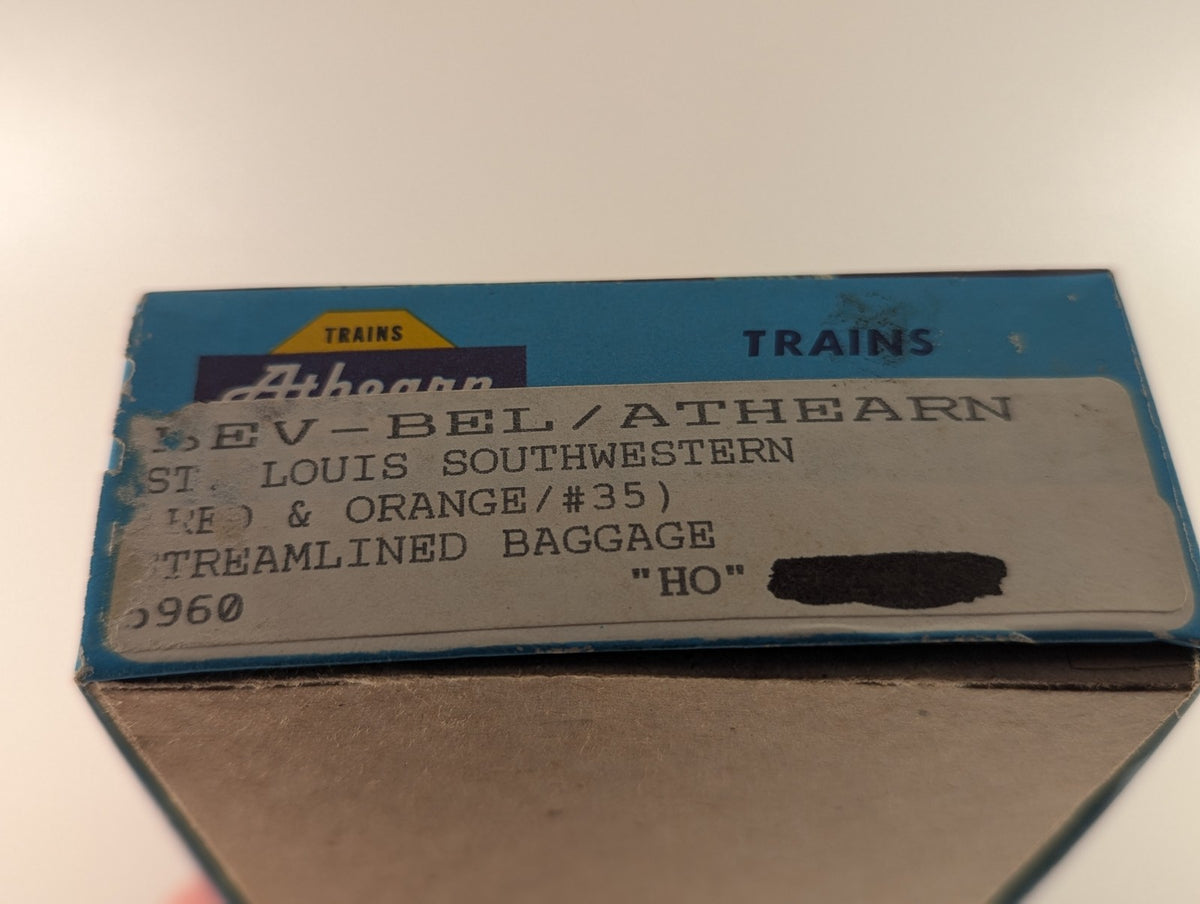Athearn HO Gauge EMD FP45 Diesel Locomotive 5903 Santa Fe Blue and Yellow