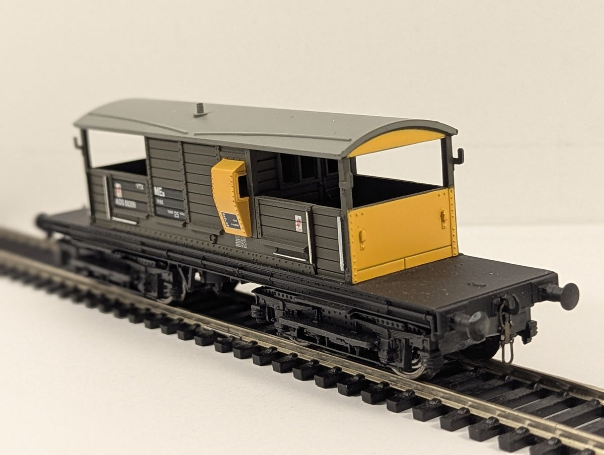 Bachmann OO Gauge 25 Ton Queen Mary Bogie Brake Van ADS 56299