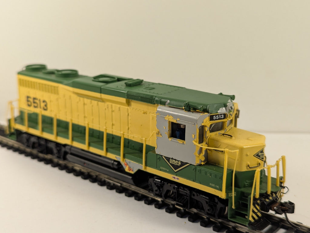 Bachmann Spectrum 41-0822-10 HO Gauge Reading GP30 Diesel - Poor Runner Boxed