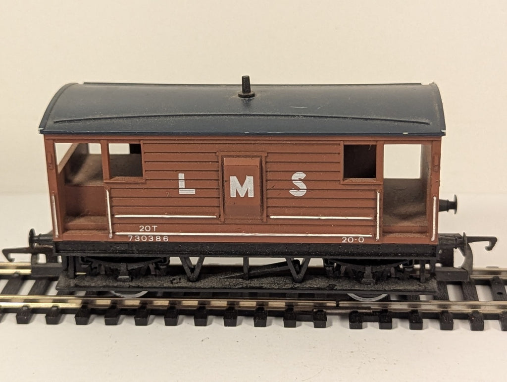 Hornby OO Gauge LMS 20T Brake Van