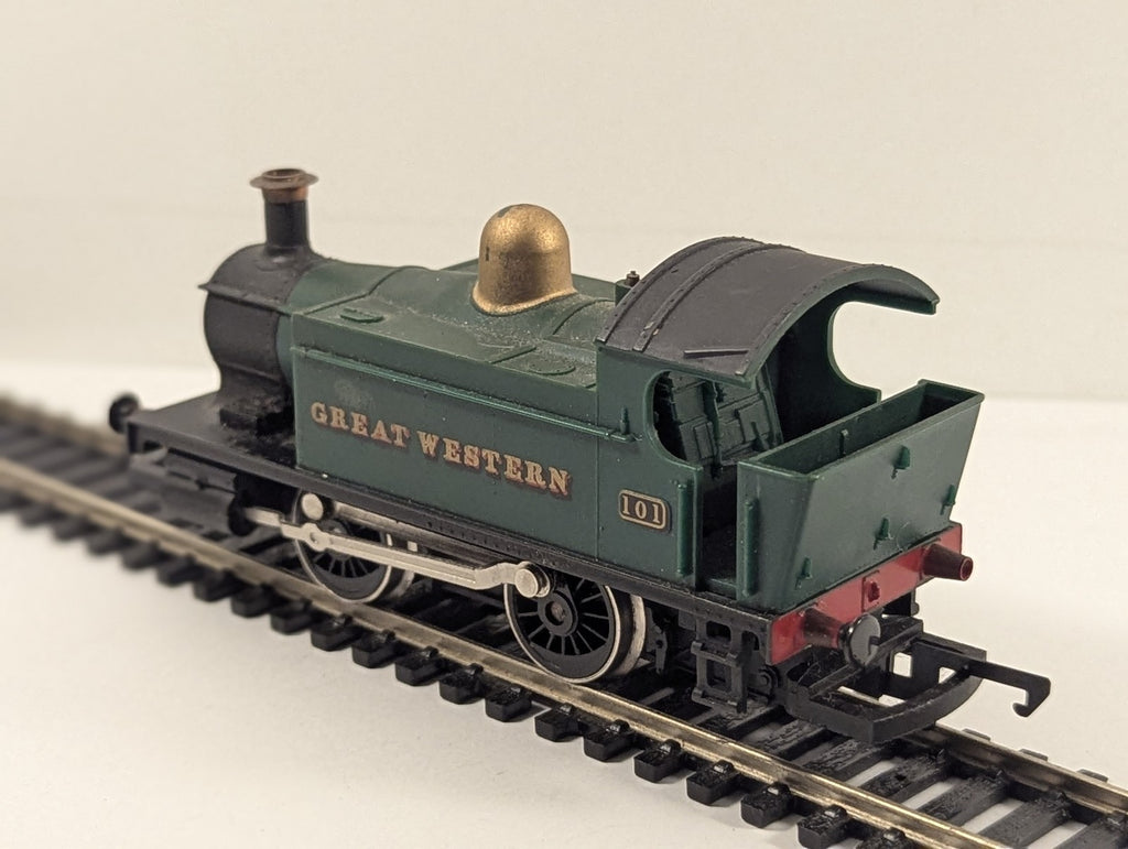 Hornby OO Gauge GWR Holden Class 101 0-4-0T Steam Locomotive GWR Green
