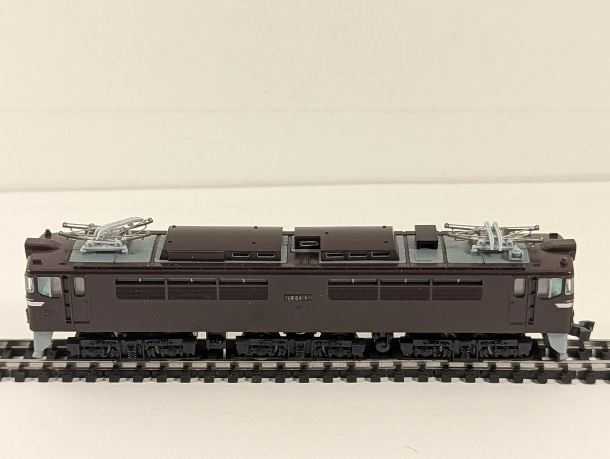 Kato N Gauge Class EF61 Electric Locomotive EF61 1 JNR Brown