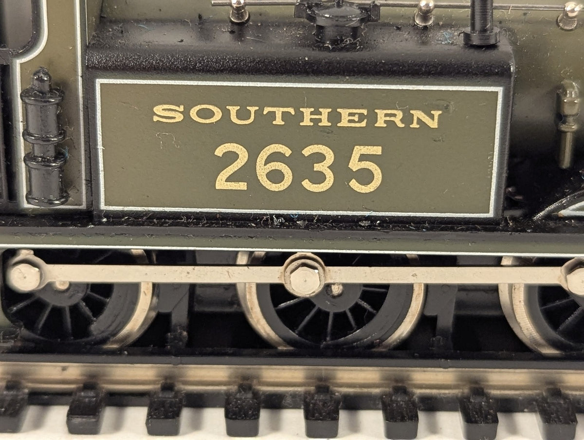 Dapol OO Gauge Class A1X Terrier 0-6-0T Steam Locomotive 2635