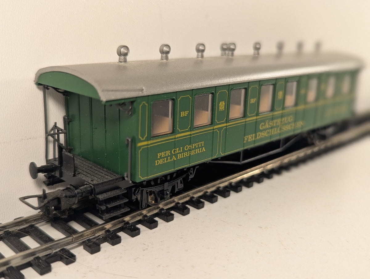 Liliput HO Gauge Gästezug Feldschlösschen Passenger Coach Feldschlösschen Green