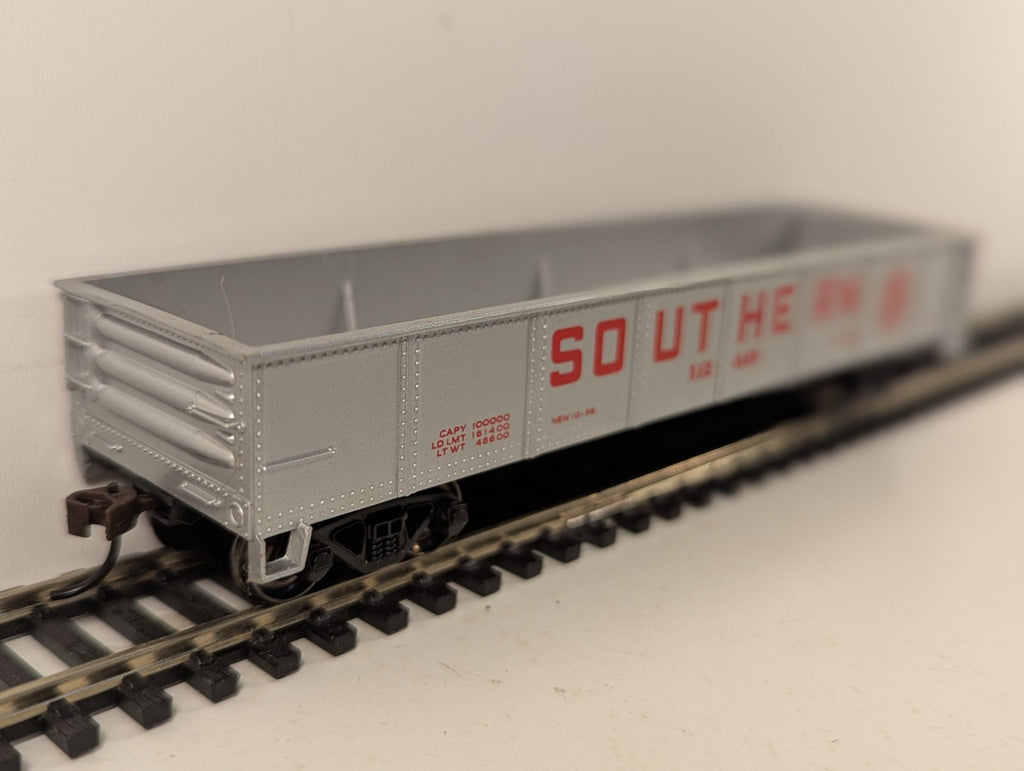 Bachmann HO Gauge 40ft Gondola Goods Wagon 1246 Southern 17204