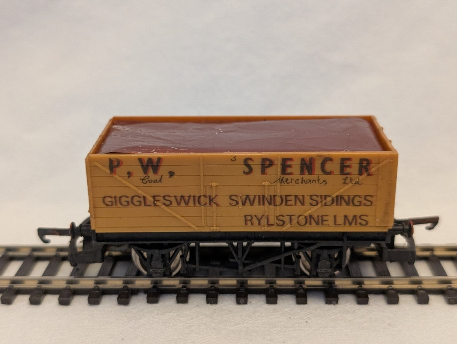 Lima OO Gauge P.W. Spencer 7 Plank Open Wagon Goods Wagon 3 P.W. Spencer