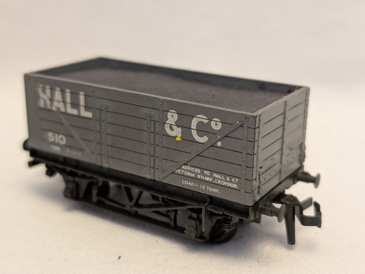 Trix OO Gauge 7 Plank Open Wagon 'Hall & Co' Goods Wagon 510 Hall