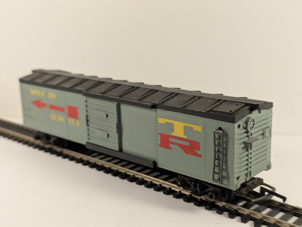 Tri-ang R136 OO Gauge Grey Speedy Service Boxcar