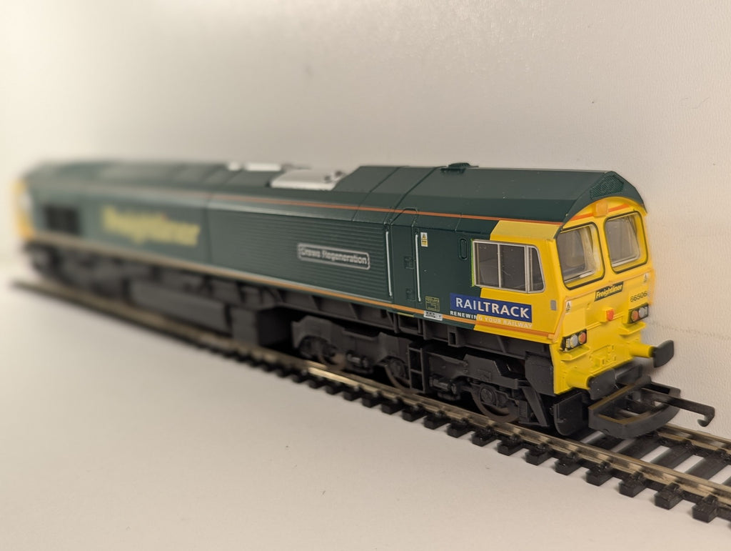 Lima OO Gauge Class 66 506 'Crewe Regeneration' Diesel Locomotive 66506