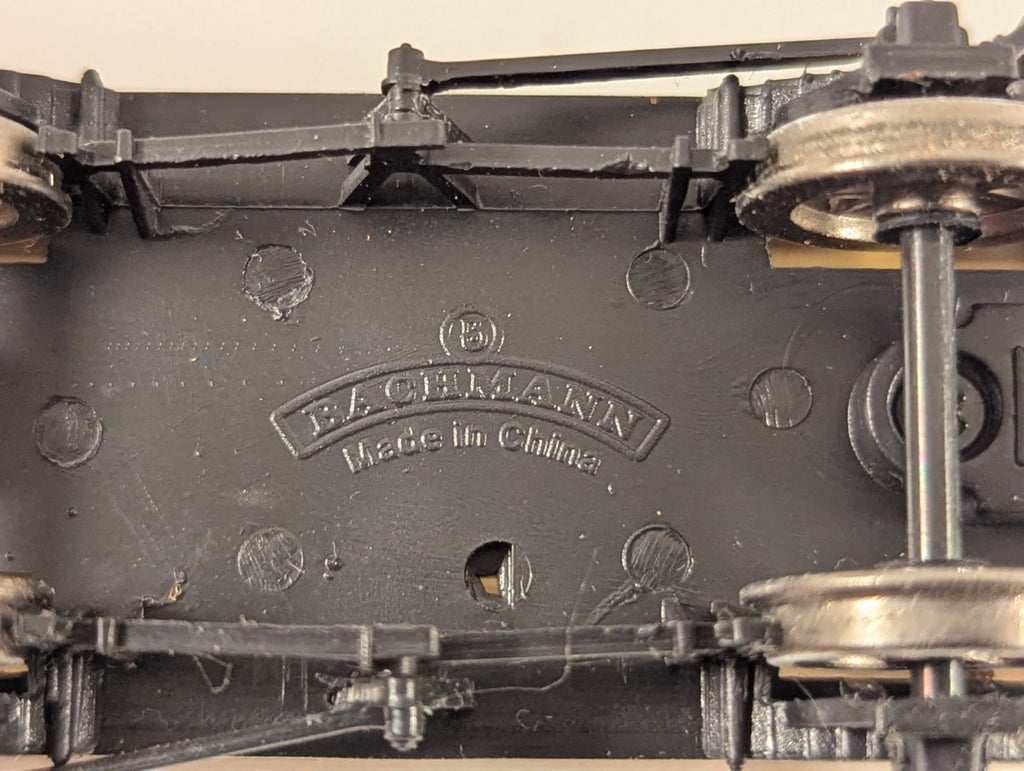Bachmann OO Gauge 14 Ton Tank Wagon Pratts Spirit 1613 Pratts Spirit