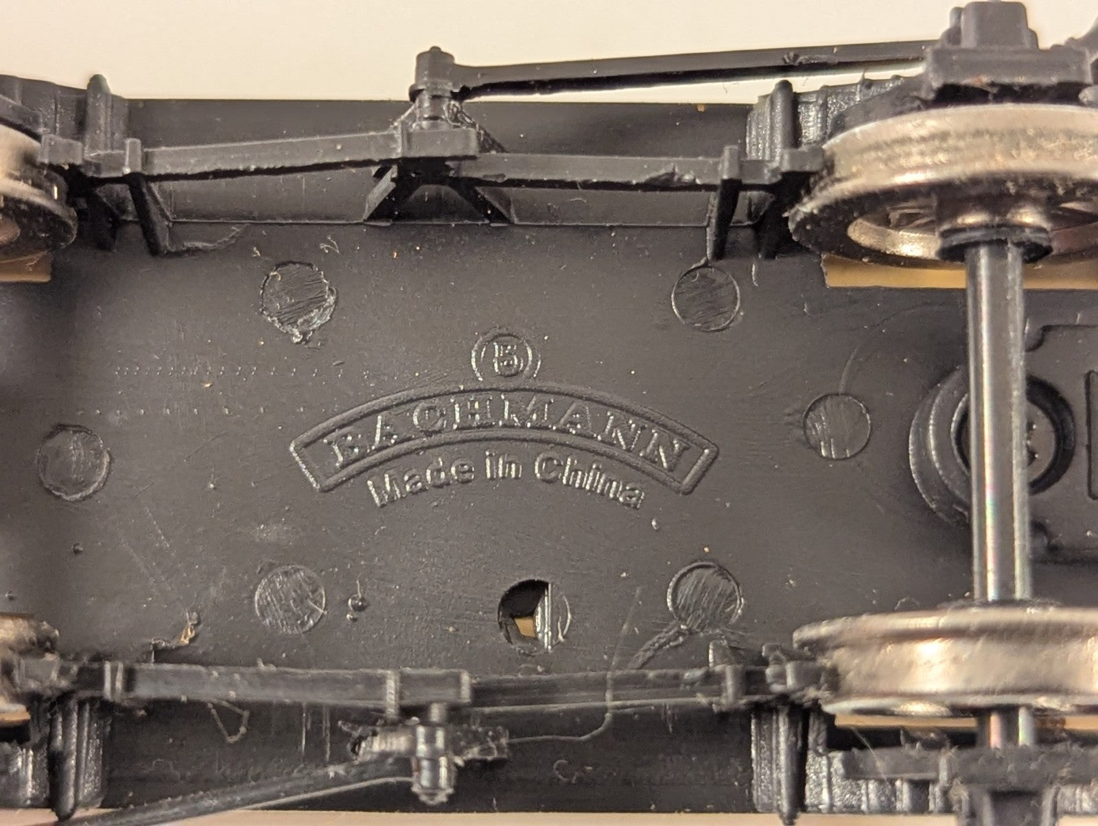 Bachmann OO Gauge 14 Ton Tank Wagon Pratts Spirit 1613 Pratts Spirit