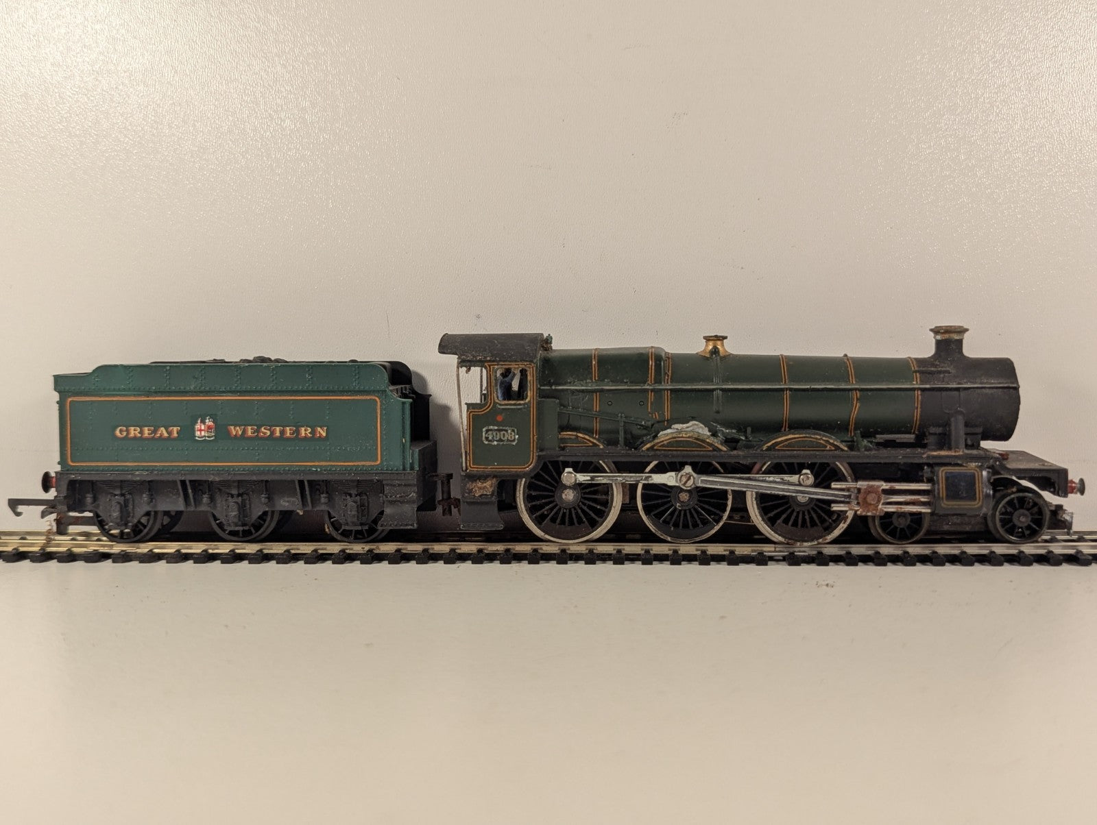 Hornby OO Gauge GWR Class 4900 Hall Class 'Broome Hall' Steam Loco - Spares