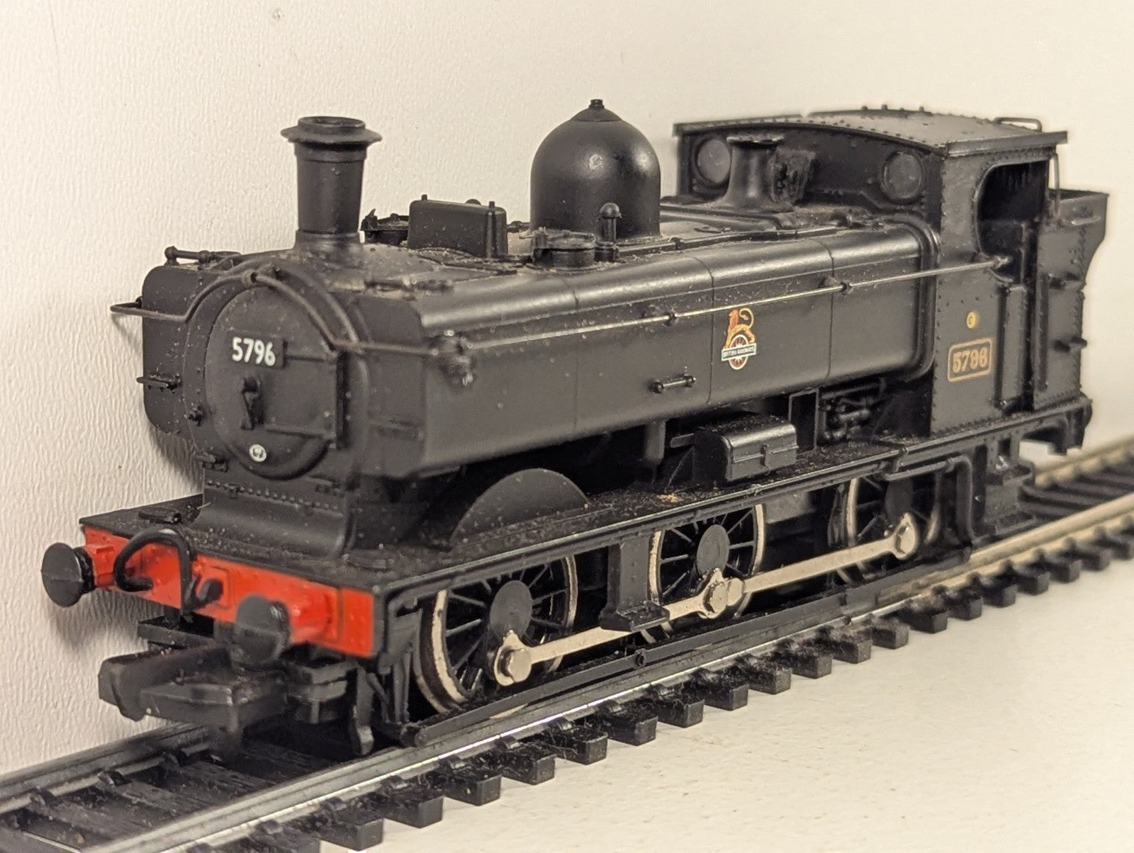 Bachmann OO Gauge BR Class 57xx 0-6-0PT Pannier Tank Locomotive - Spares/Repairs