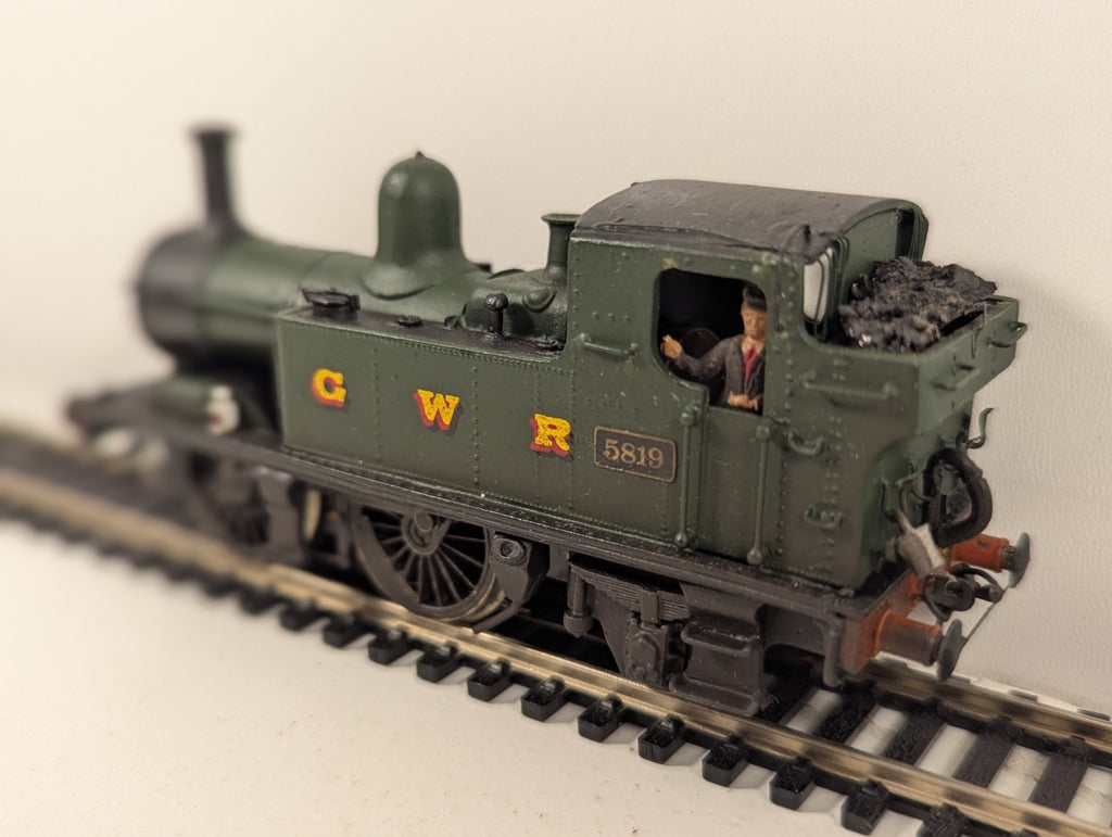 Kitbuilt OO Gauge GWR 14xx Class 0-4-2T No.5819 Steam Locomotive