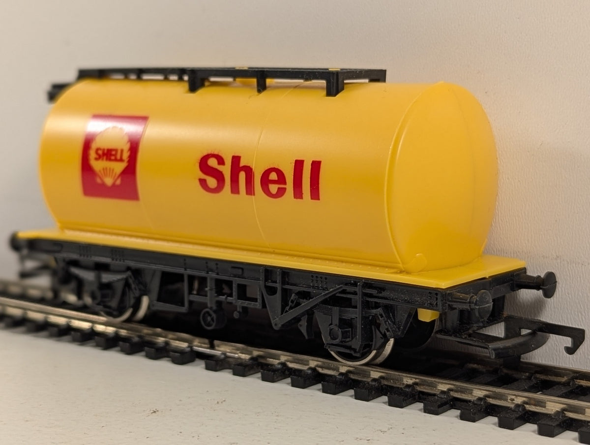 Hornby OO Gauge Shell Tank Wagon Shell yellow R.227