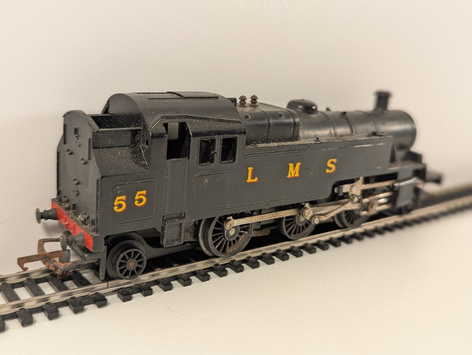 Tri-ang R59 OO Gauge LMS 3MT 2-6-2T – Repainted LMS Black – No. 55