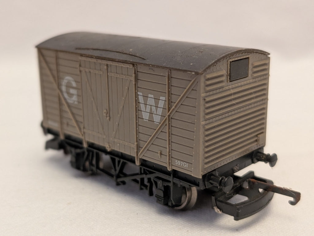 Lima OO Gauge GWR 12 Ton Ventilated Goods Van Goods Wagon