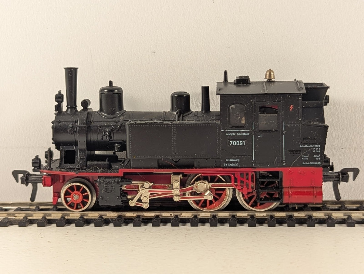 Fleischmann HO Gauge DB Class 70 70091 DB black and red