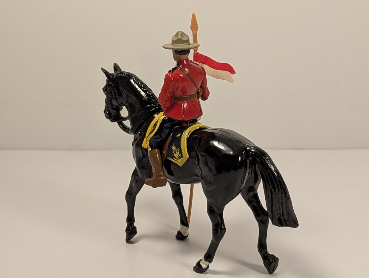 Britains 7234 Royal Canadian Mounted Police Metal Model Set