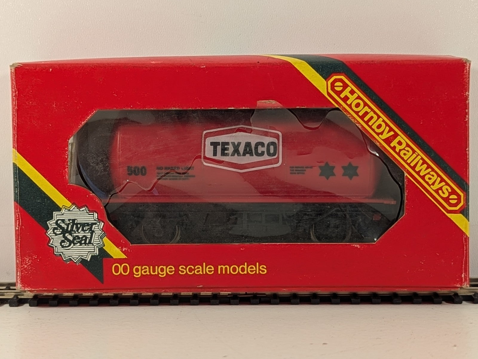Hornby OO Gauge R231 Texaco Tank Wagon Boxed