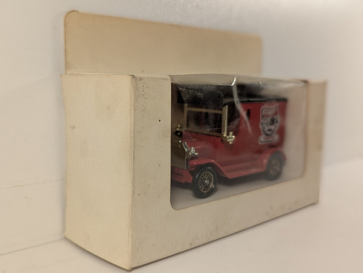 Lledo Ford Model T Van Die-cast Model Van Exchange & Mart 1986 Hagley Hall